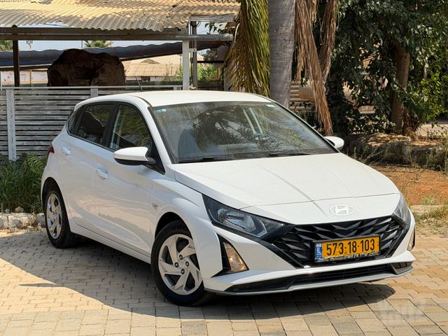 יונדאי i20