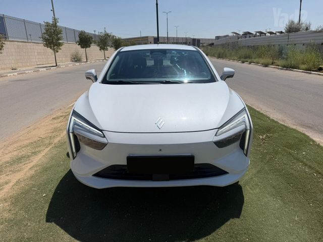 מודעת רכב אי.וי איזי  Limo 1