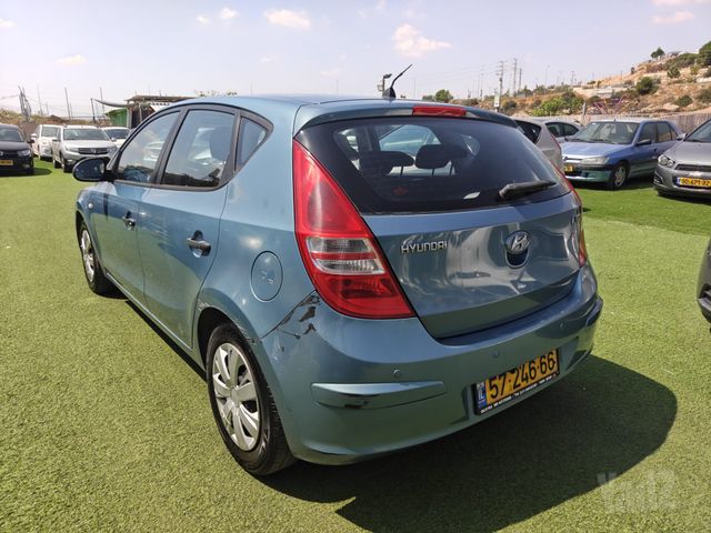 יונדאי i30