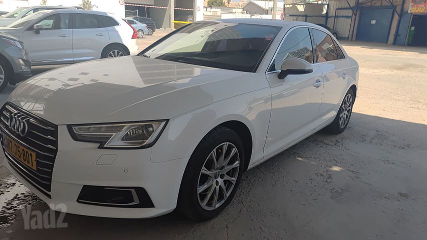 אאודי A4