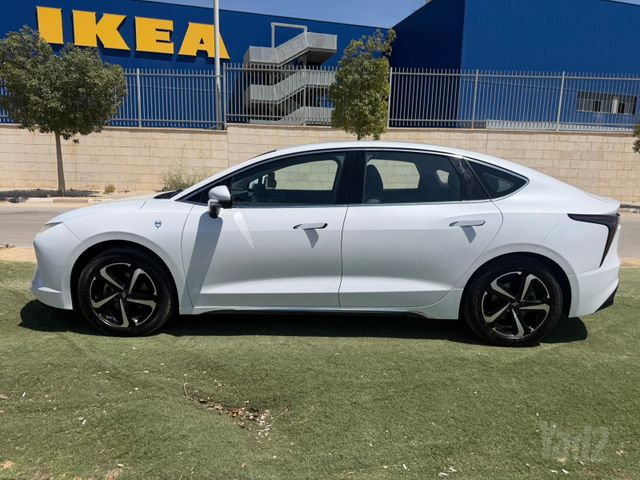 אי.וי איזי Limo