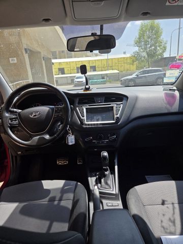 יונדאי I20 קרוס