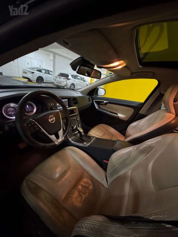 וולוו S60