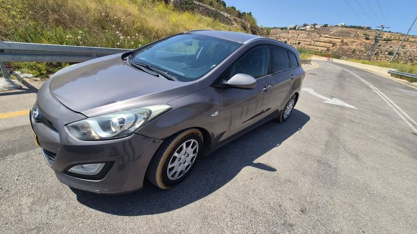 יונדאי i30