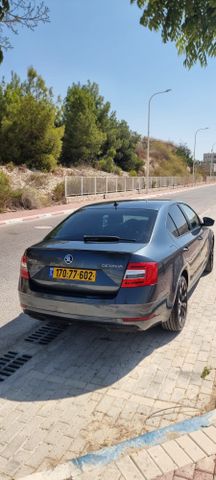 סקודה אוקטביה