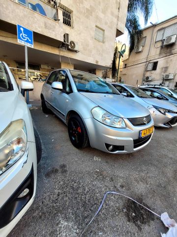 סוזוקי SX4