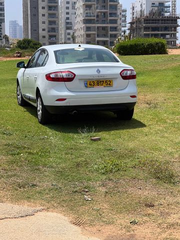 רנו פלואנס