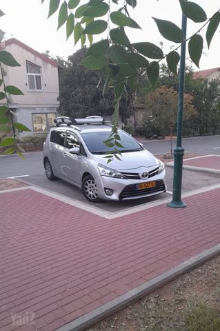 מודעת רכב טויוטה ורסו