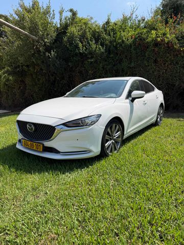 מודעת רכב מאזדה 6