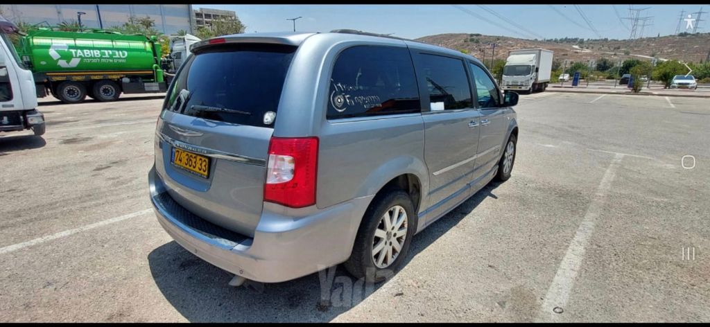 קרייזלר גראנד וויאג'ר