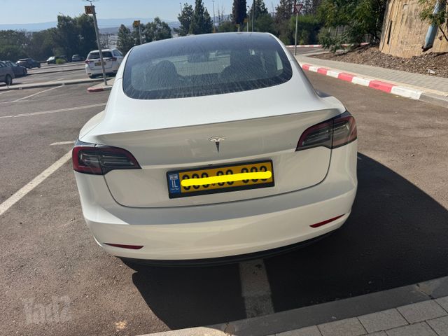 טסלה מודל 3
