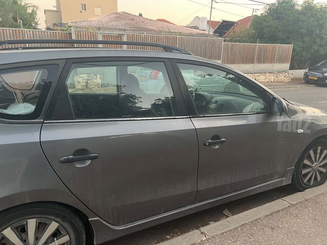 יונדאי i30