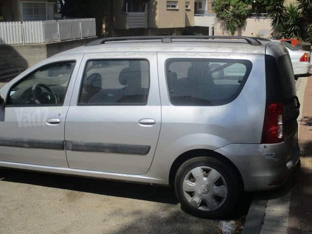 רנו לוגאן