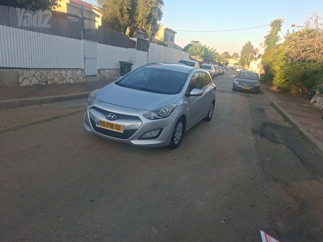מודעת רכב יונדאי i30