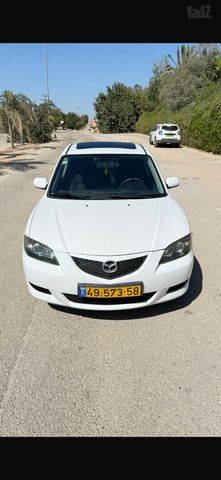מאזדה 3