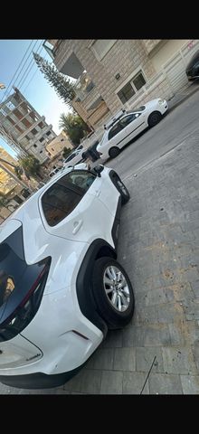 מודעת רכב טויוטה יאריס קרוס