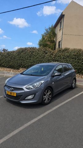 יונדאי i30
