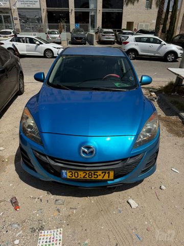 מאזדה 3