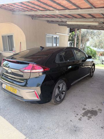 מודעת רכב יונדאי איוניק