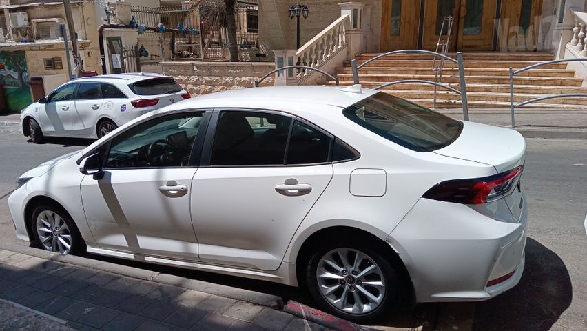 טויוטה קורולה