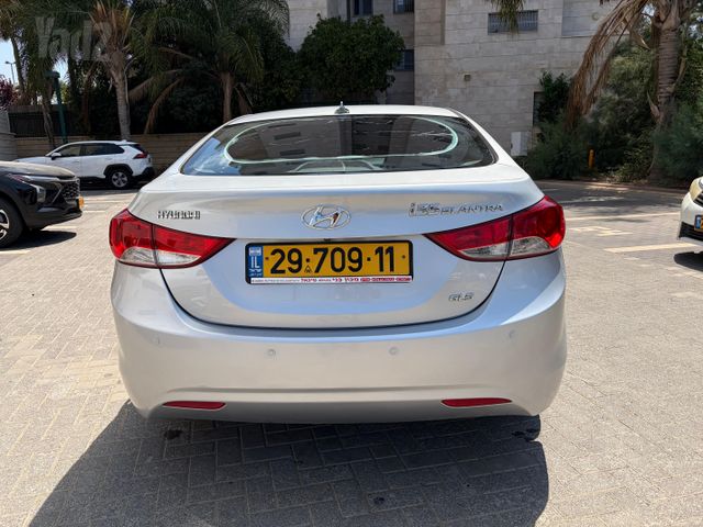 יונדאי I35