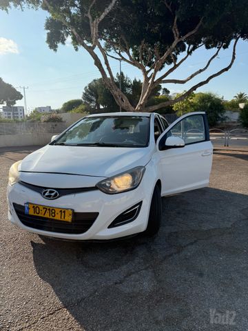 יונדאי i20