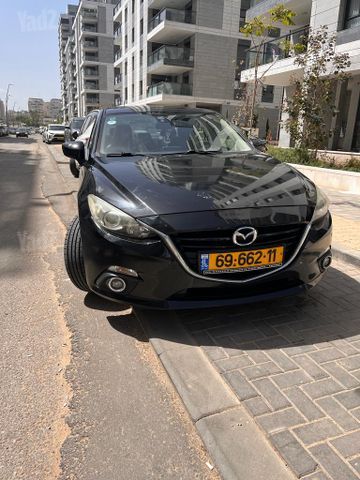 מאזדה 3