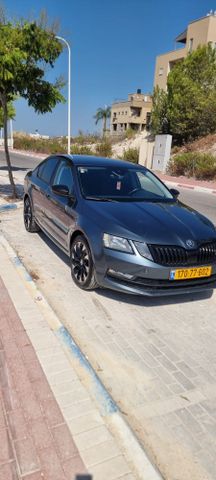 סקודה אוקטביה