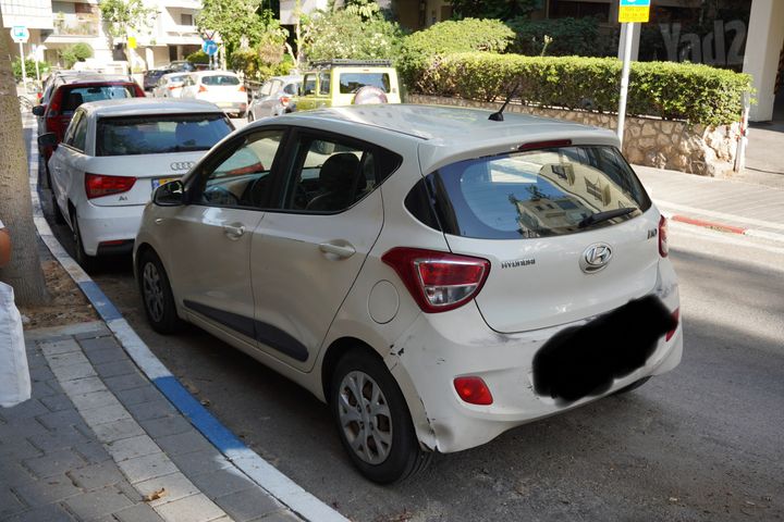 יונדאי i10