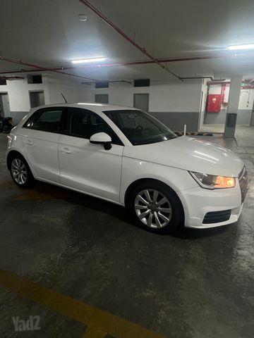 מודעת רכב אאודי A1