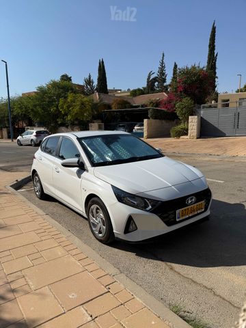 יונדאי i20