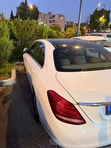 מרצדס-בנץ C-class
