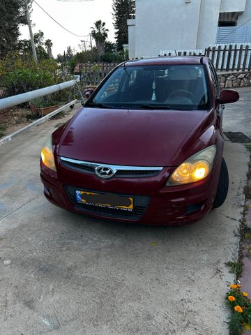 מודעת רכב יונדאי i30