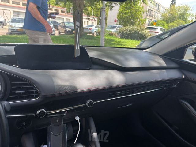 מאזדה 3