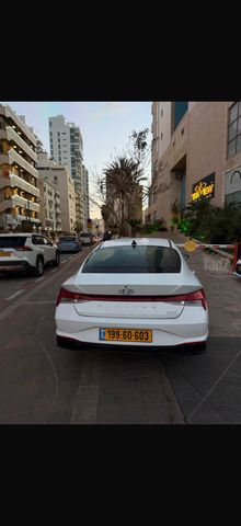 יונדאי אלנטרה