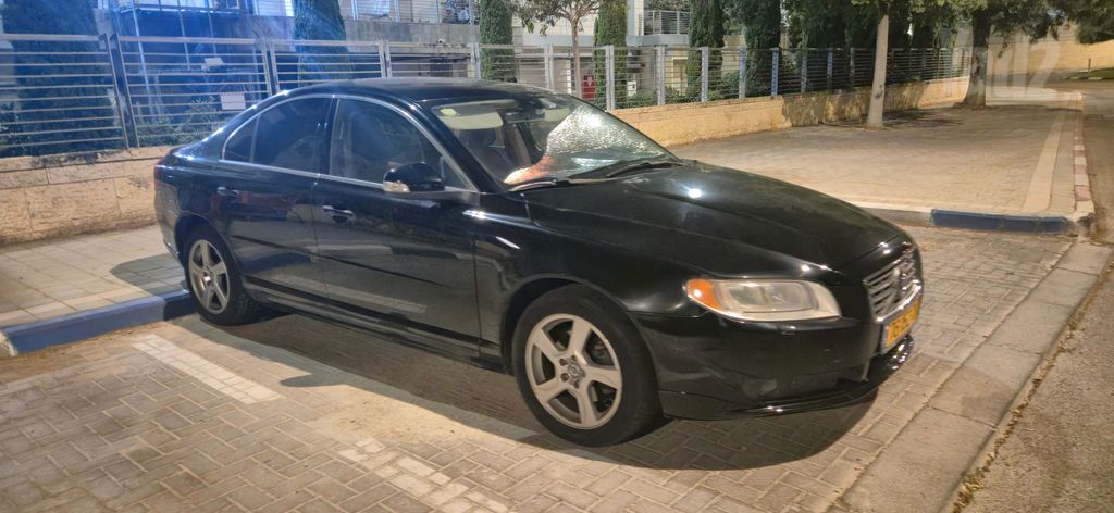 וולוו S80