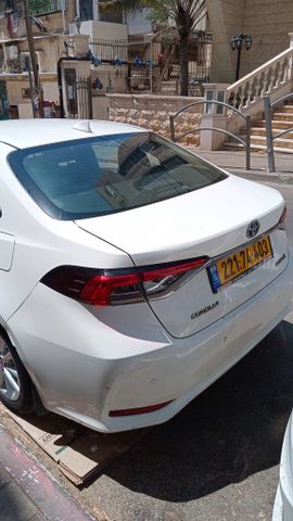 טויוטה קורולה