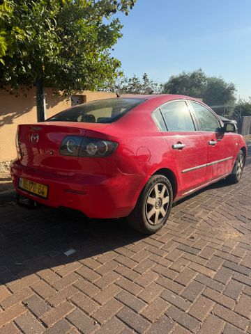 מאזדה 3