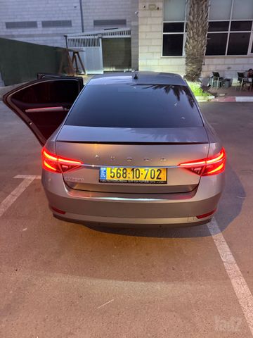 סקודה סופרב