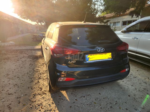 יונדאי i20