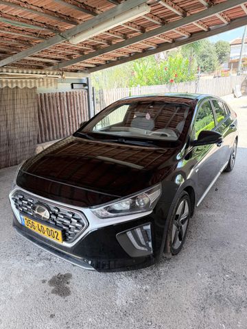 יונדאי איוניק