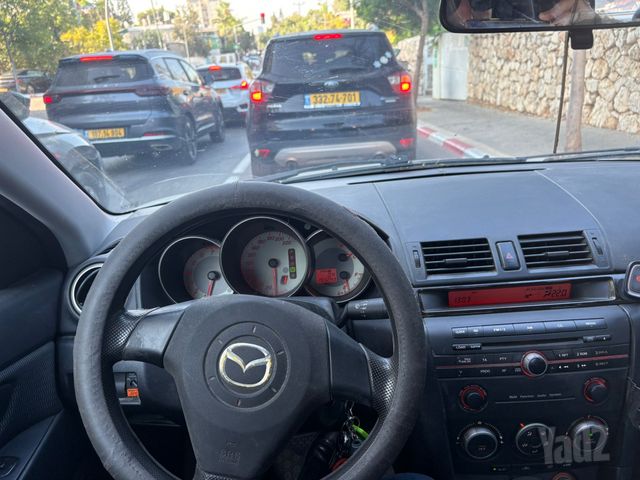מאזדה 3