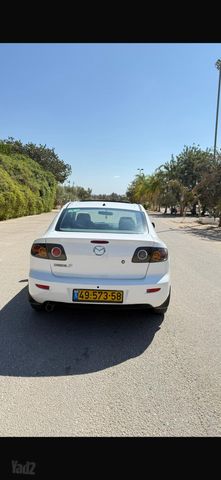 מאזדה 3