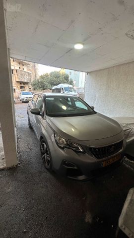 פיג'ו 3008