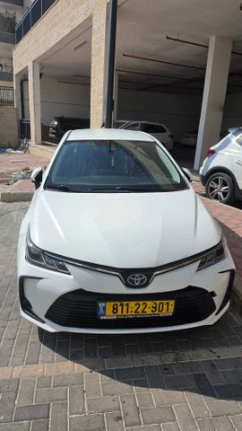 מודעת רכב טויוטה קורולה