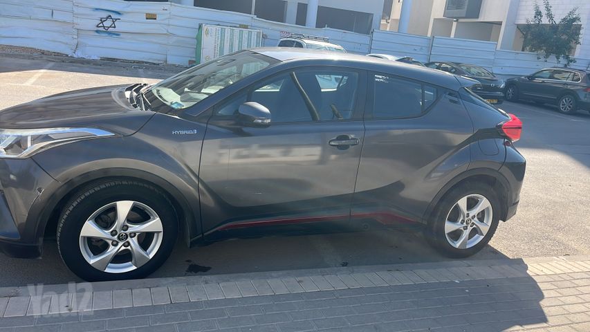 טויוטה C-HR