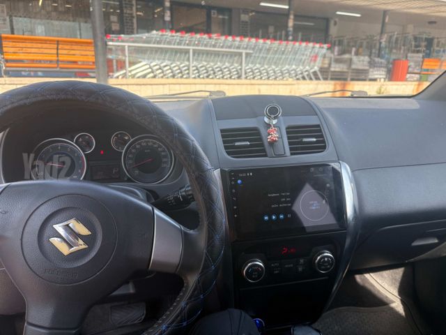 סוזוקי SX4
