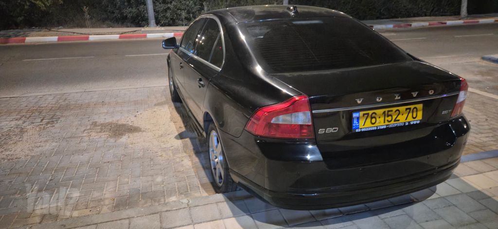 וולוו S80