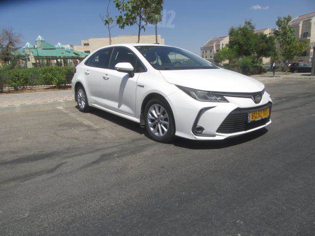 טויוטה קורולה