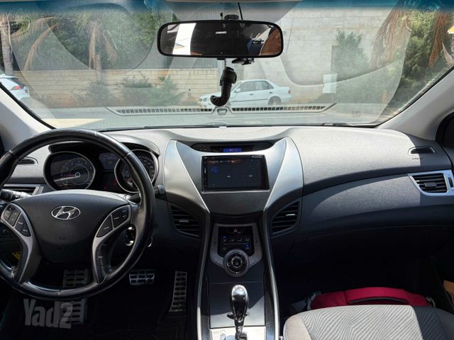 יונדאי I35